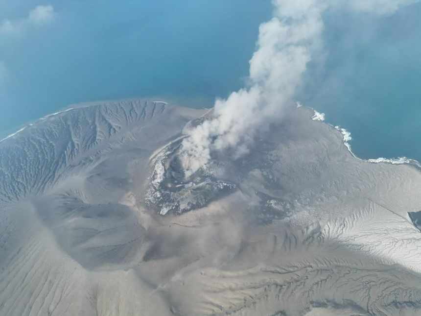 Vulcão em erupção na Indonésia